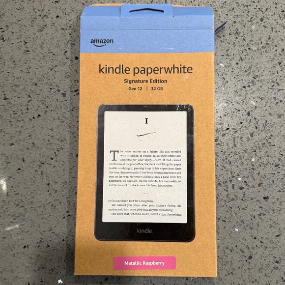 NWB Kindle Paperwhite Signature Edition,12th Gen 32GB,Metallic Raspberry - Picture 2 of 6